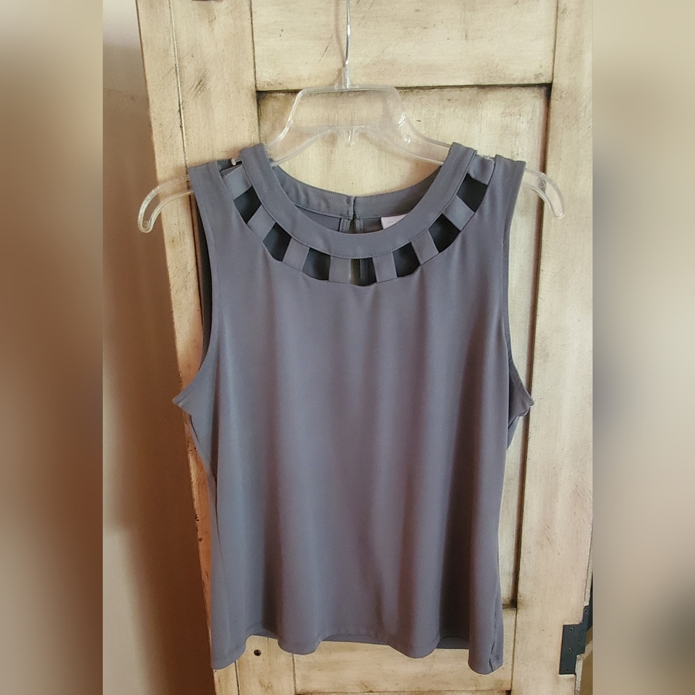 NY&Co Top